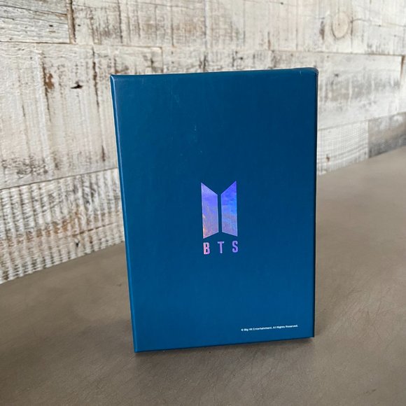 BTS - V (Kim TaeHyung) Mini Puzzle - Picture 2 of 2